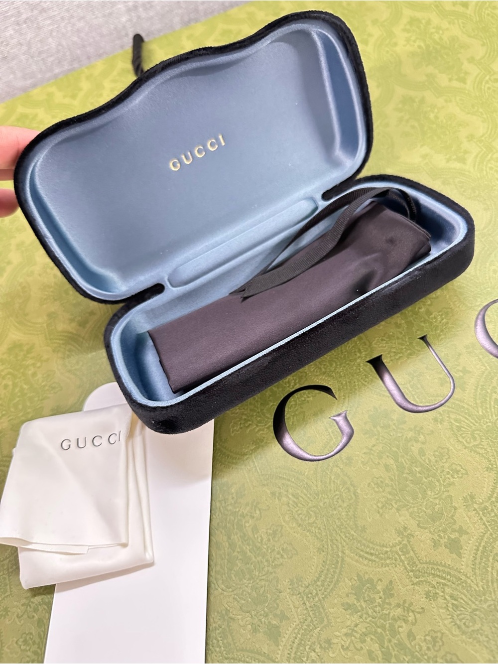 Gucci Unisex Glasses Case in Black with Light Blue Interior